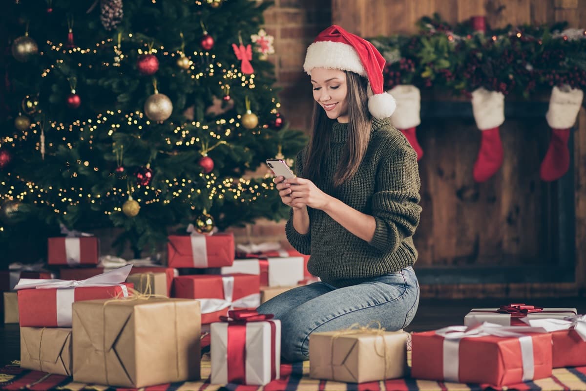 Pour Noël, cet opérateur casse le prix de son forfait mobile 4G 70